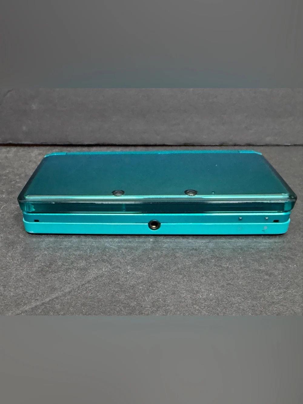 Nintendo 3DS Aqua Blue Handheld Handheld Console System CTR-001 Tested